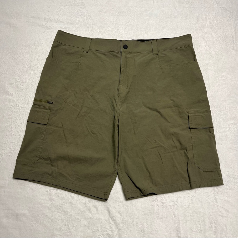 Orvis Tech Cargo Short Men’s Size 40